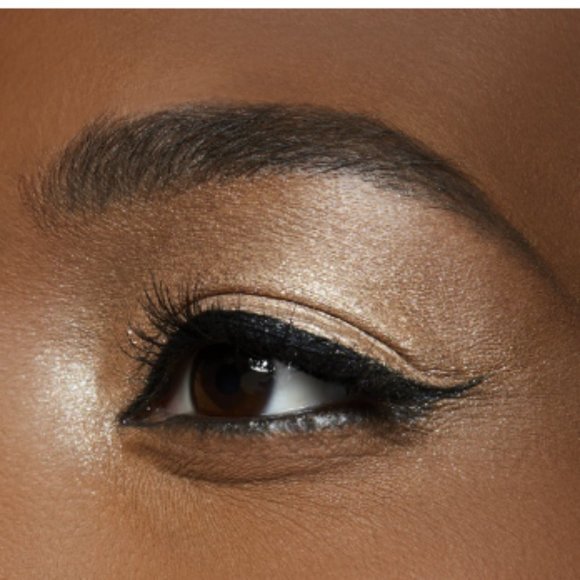 MAC Dazzleshadow - Oh So Glitzy - Picture 6 of 7